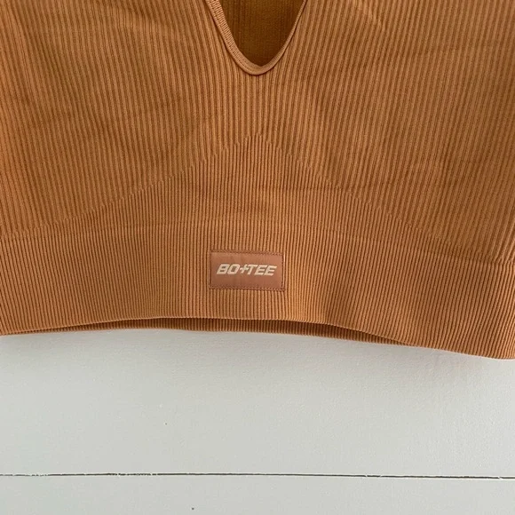 Bo+Tee Ribbed Bra Top - Picture 3 of 5